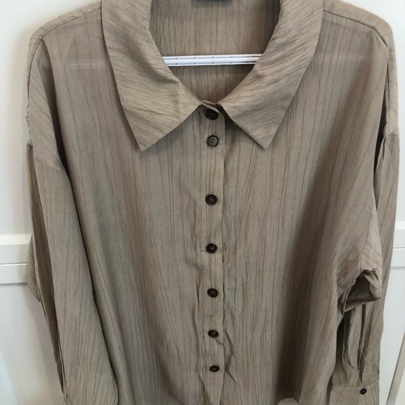 Crimped textured shirt and pants from Lattelier - Picture 8 of 16